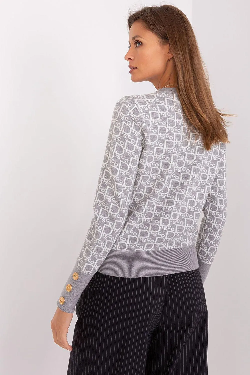 AT elegant touch unique sweater