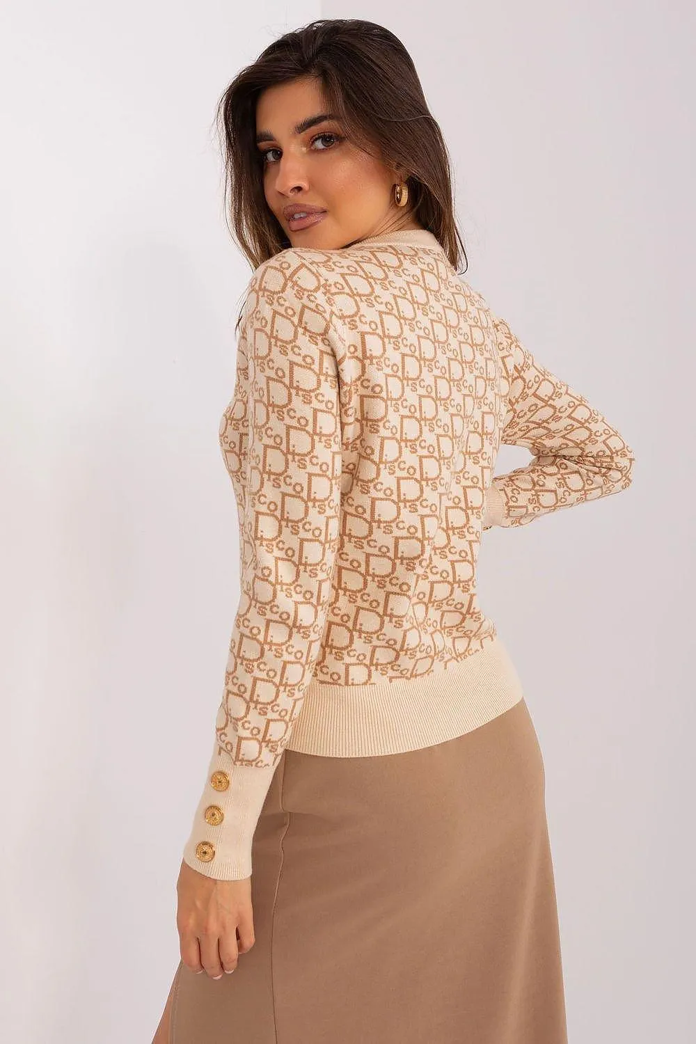 AT elegant touch unique sweater