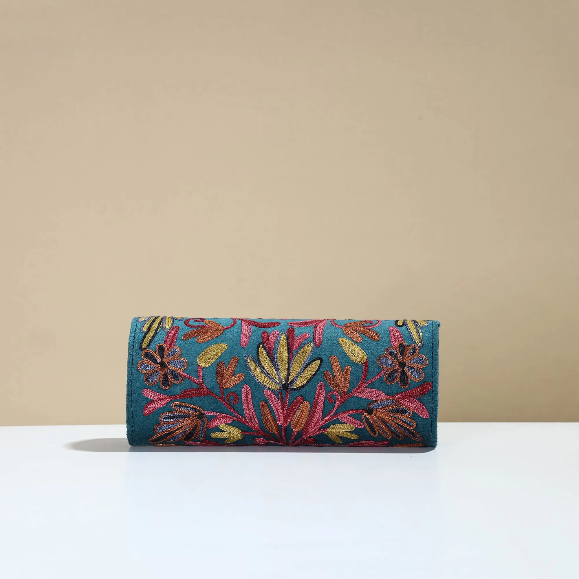 Authentic Kashmiri Crewel Embroidery Velvet Clutch 25