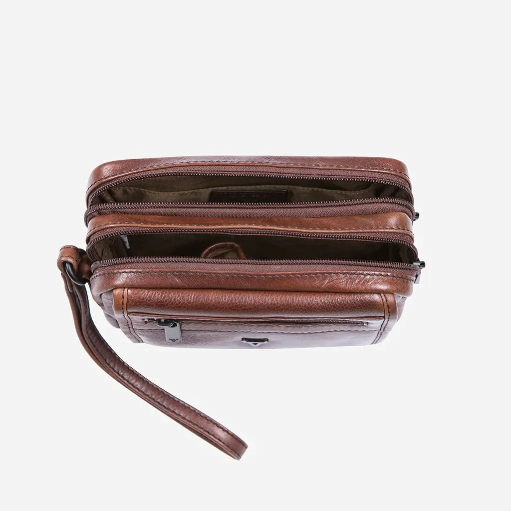 Brando Winchester Gents Bag with Handstrap | Brown