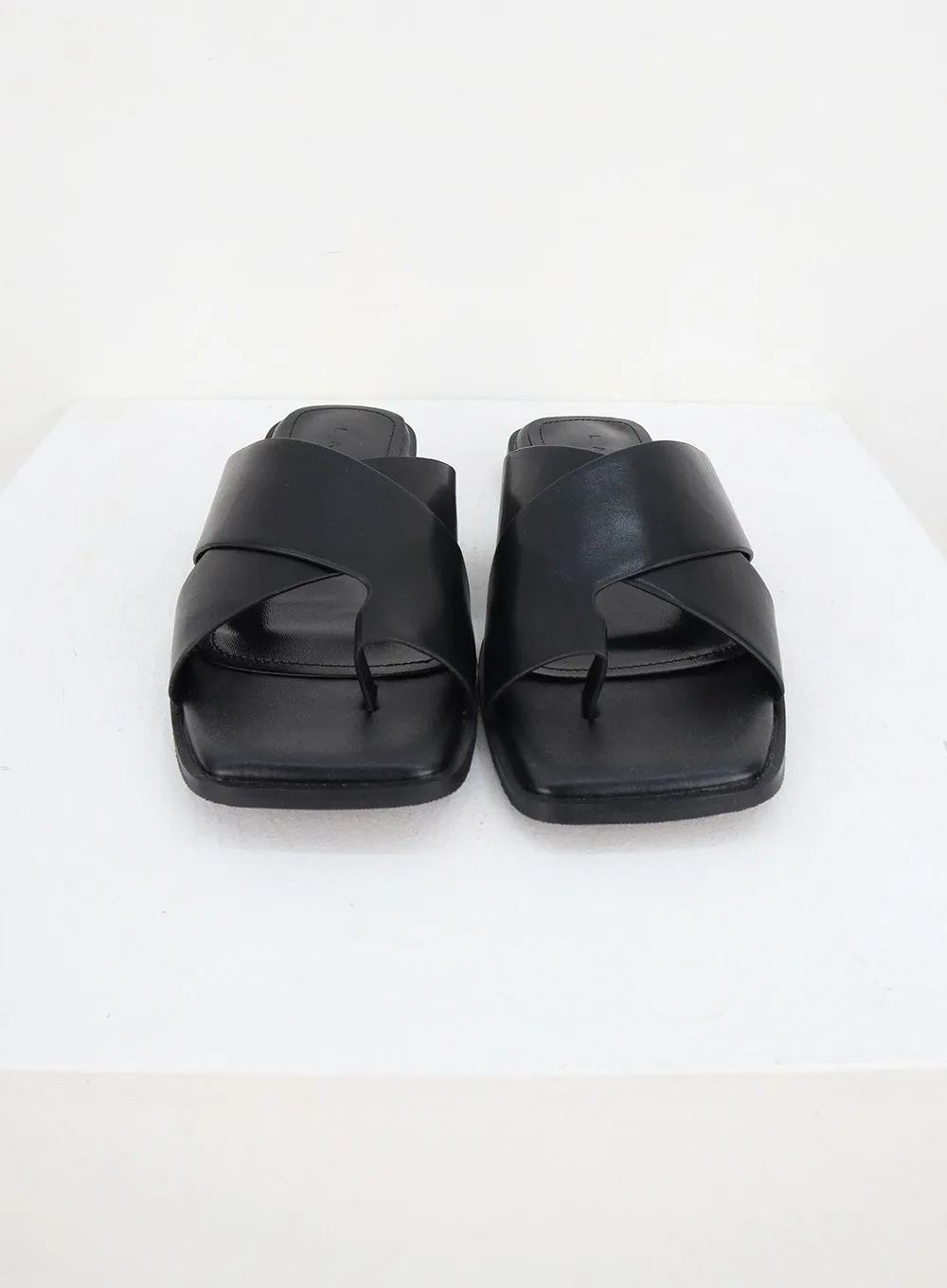 Cross Strap Slippers OY330