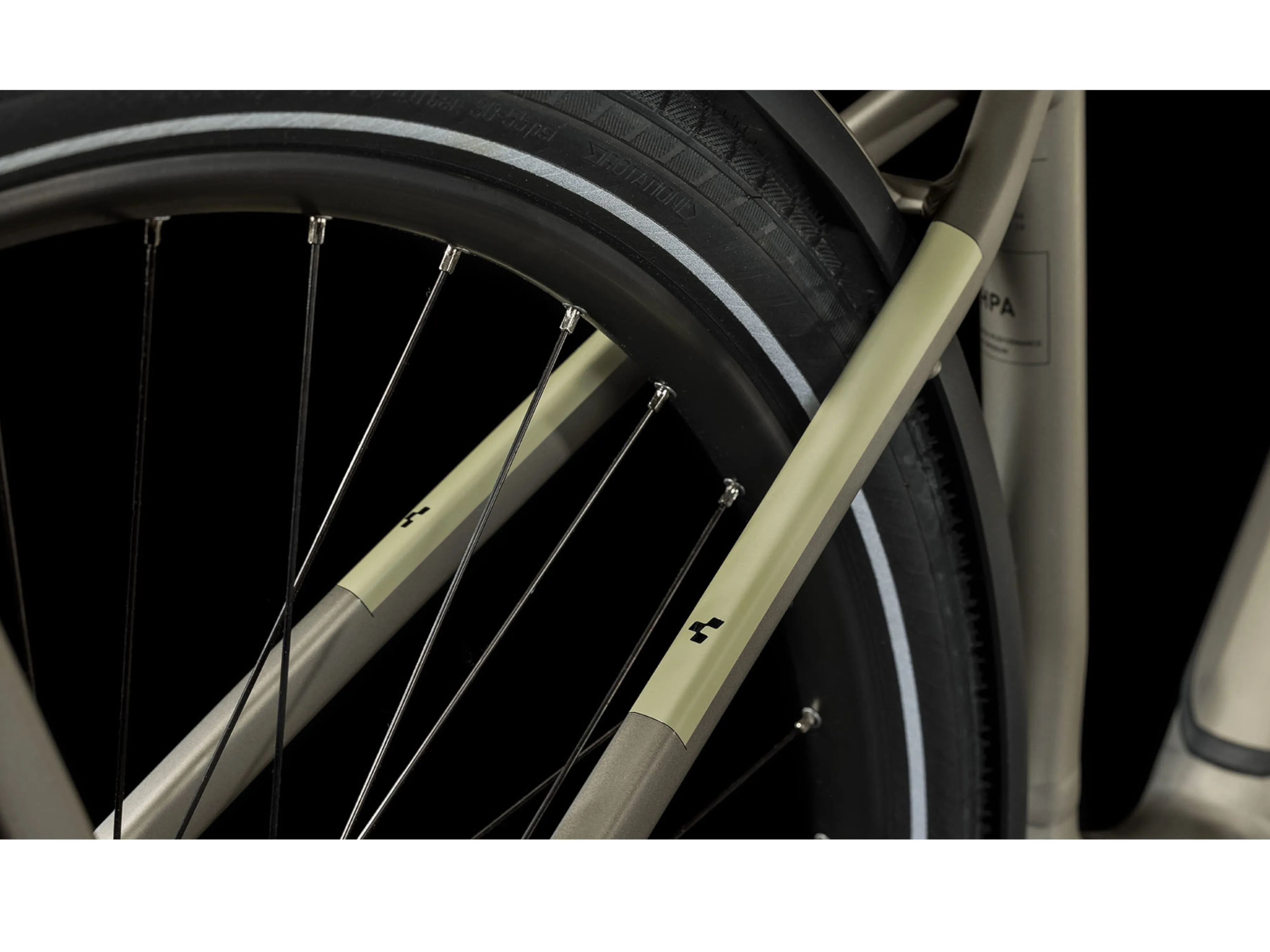 Cube Kathmandu Hybrid Pro 625 | Easy Entry