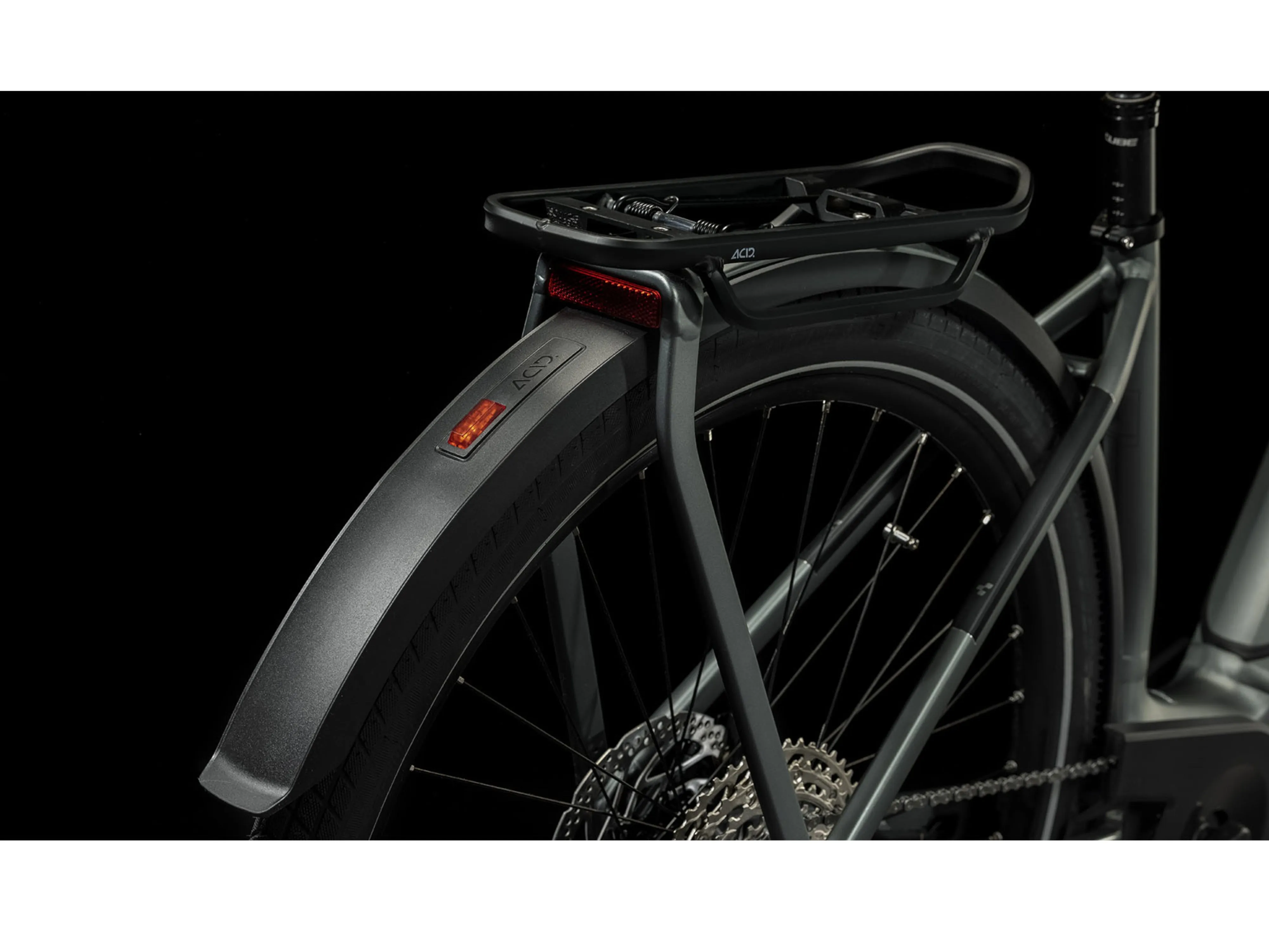 Cube Kathmandu Hybrid Pro 625 | Easy Entry