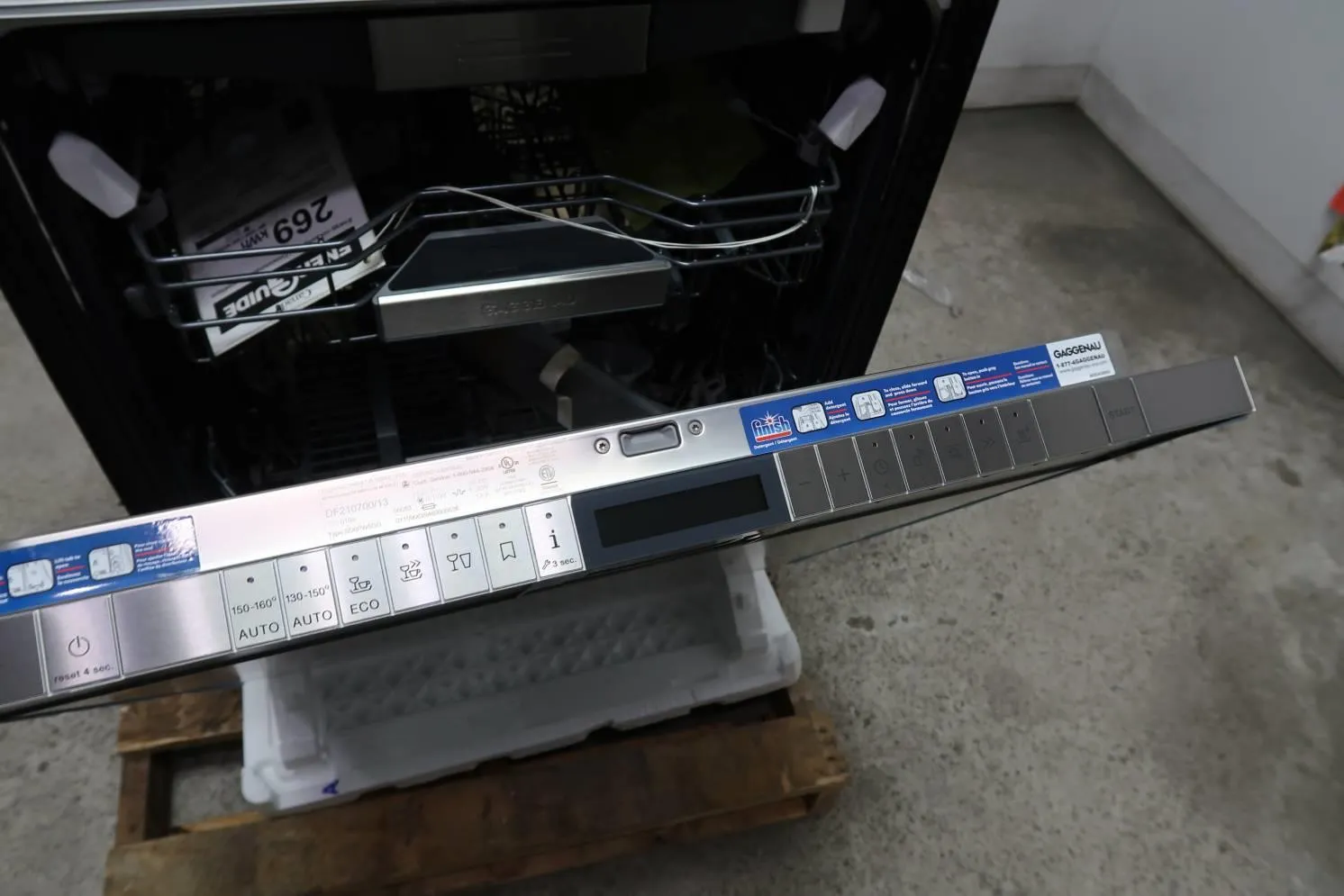 Gaggenau 200 Series 24" 44dB Integrated Smart Panel Ready Dishwasher DF210700