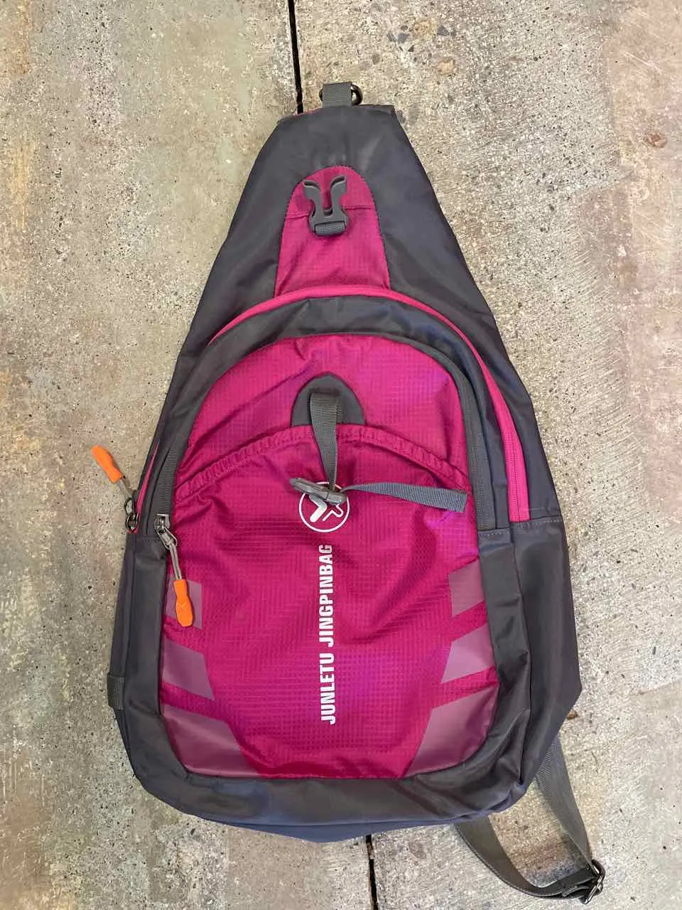 Junletu Sling Pack