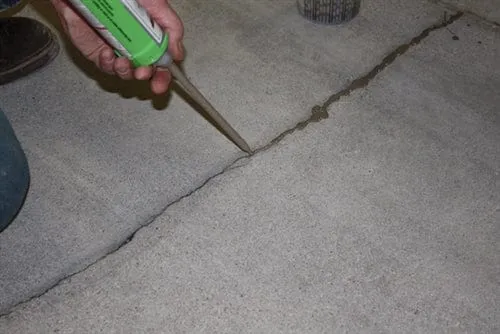 Metzger/McGuire Rapid Refloor Crack Repair