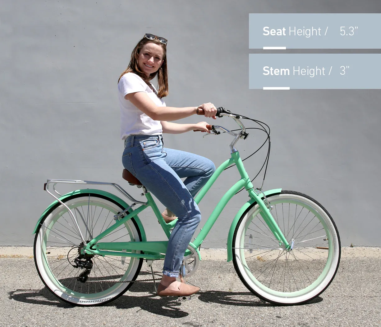 sixthreezero EVRYjourney Deluxe Women's 26" 7-Speed Touring Hybrid Bicycle w/ Integrated Lock, Basket, Light