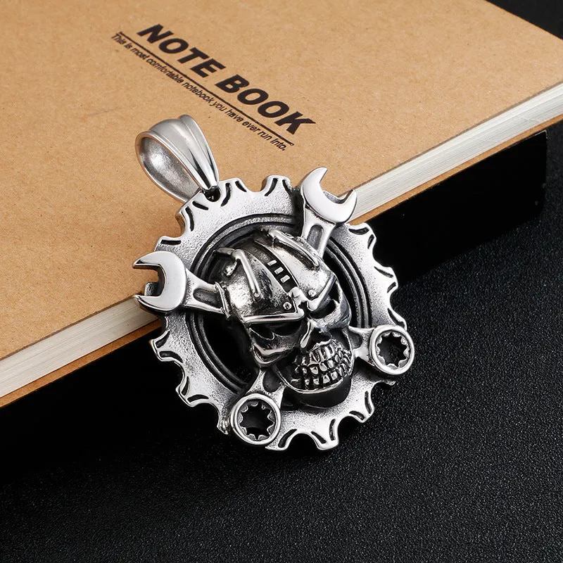 Titanium Steel Mechanical Skull Pendant with Bold Personality for Men