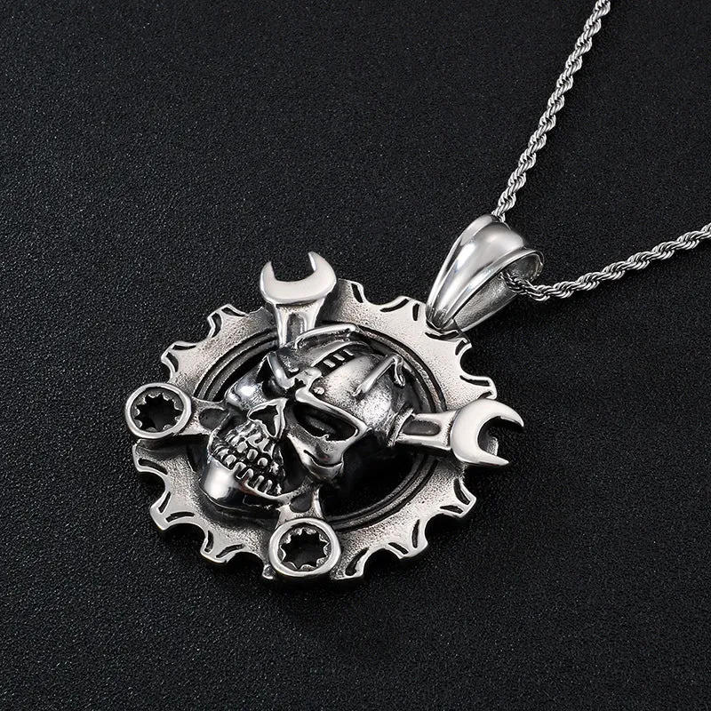 Titanium Steel Mechanical Skull Pendant with Bold Personality for Men