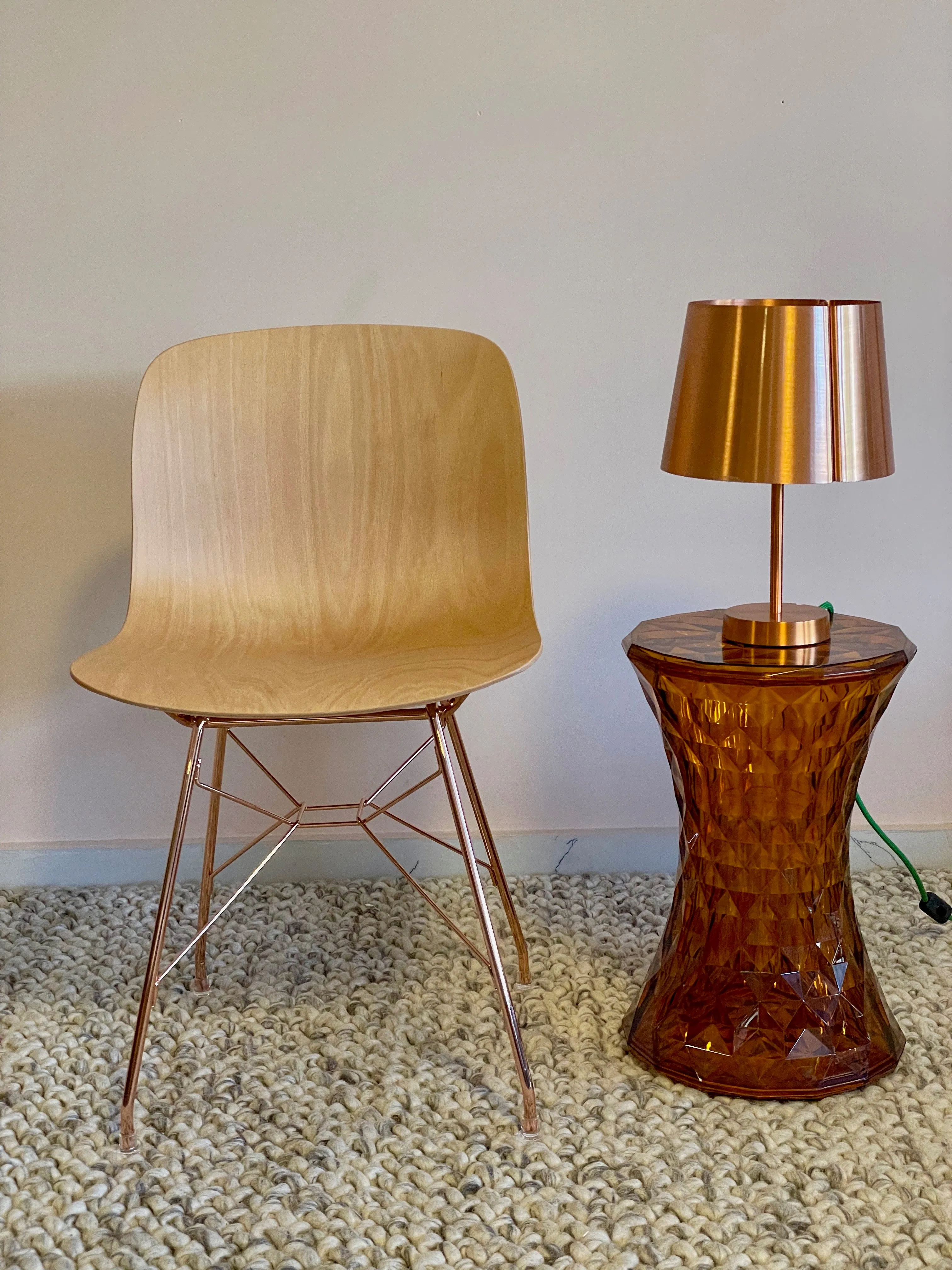 Troy Chair wireframe / Wood