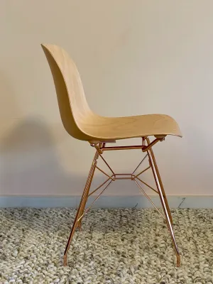 Troy Chair wireframe / Wood