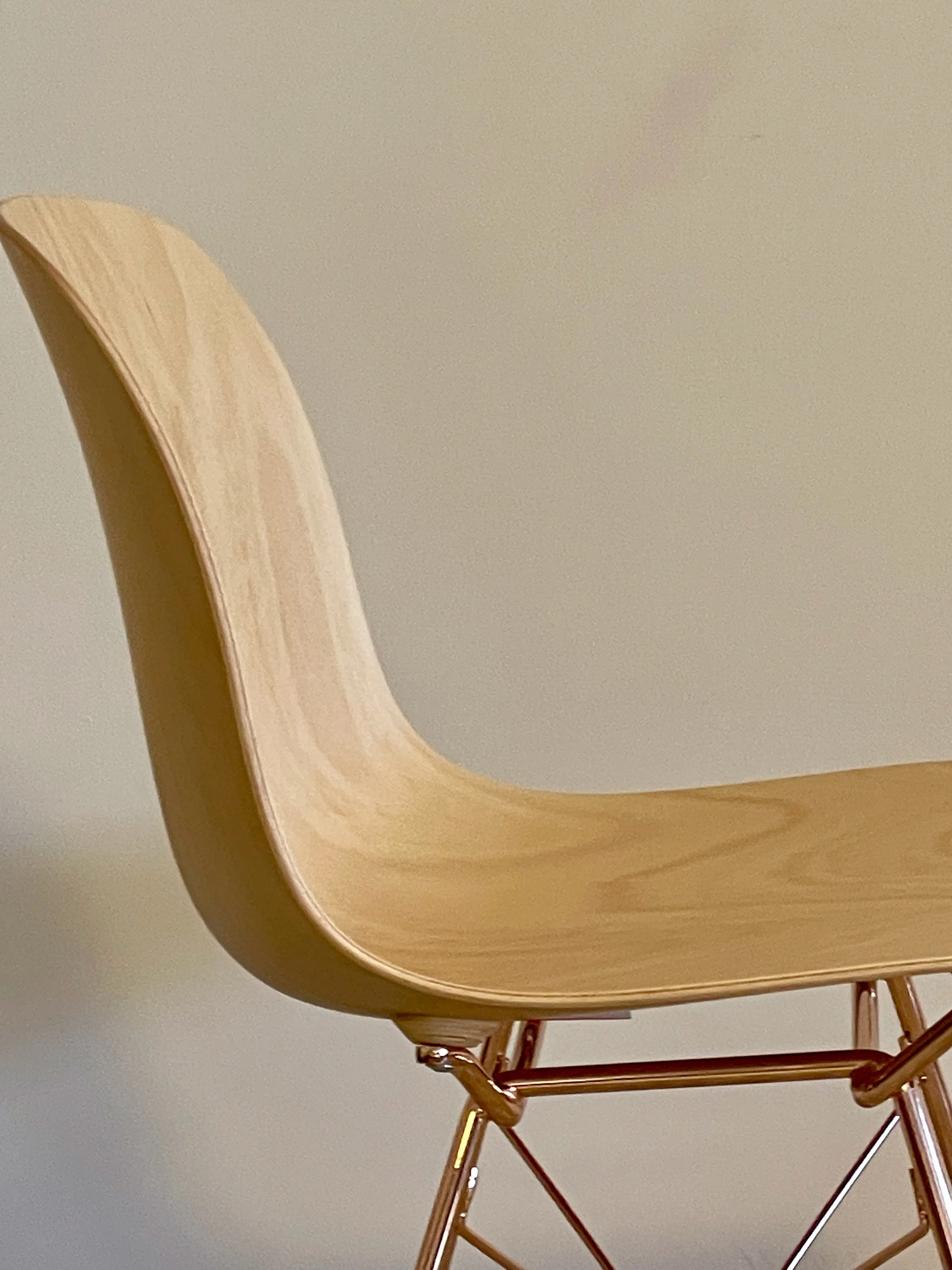 Troy Chair wireframe / Wood
